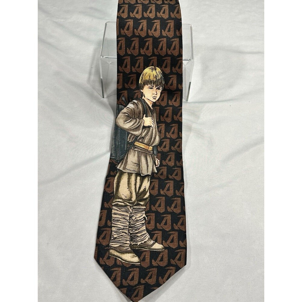 Star Wars Young Anakin Skywalker Novelty Necktie NWT  56.5”